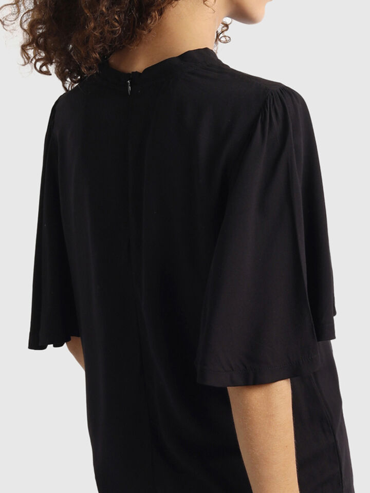 Solid Top with Frill Sleeves image number 3
